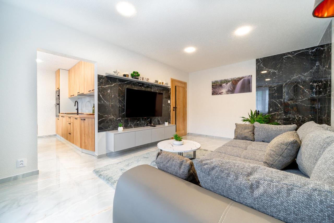 Apartman Discreet Kysucke Nove Mesto 外观 照片