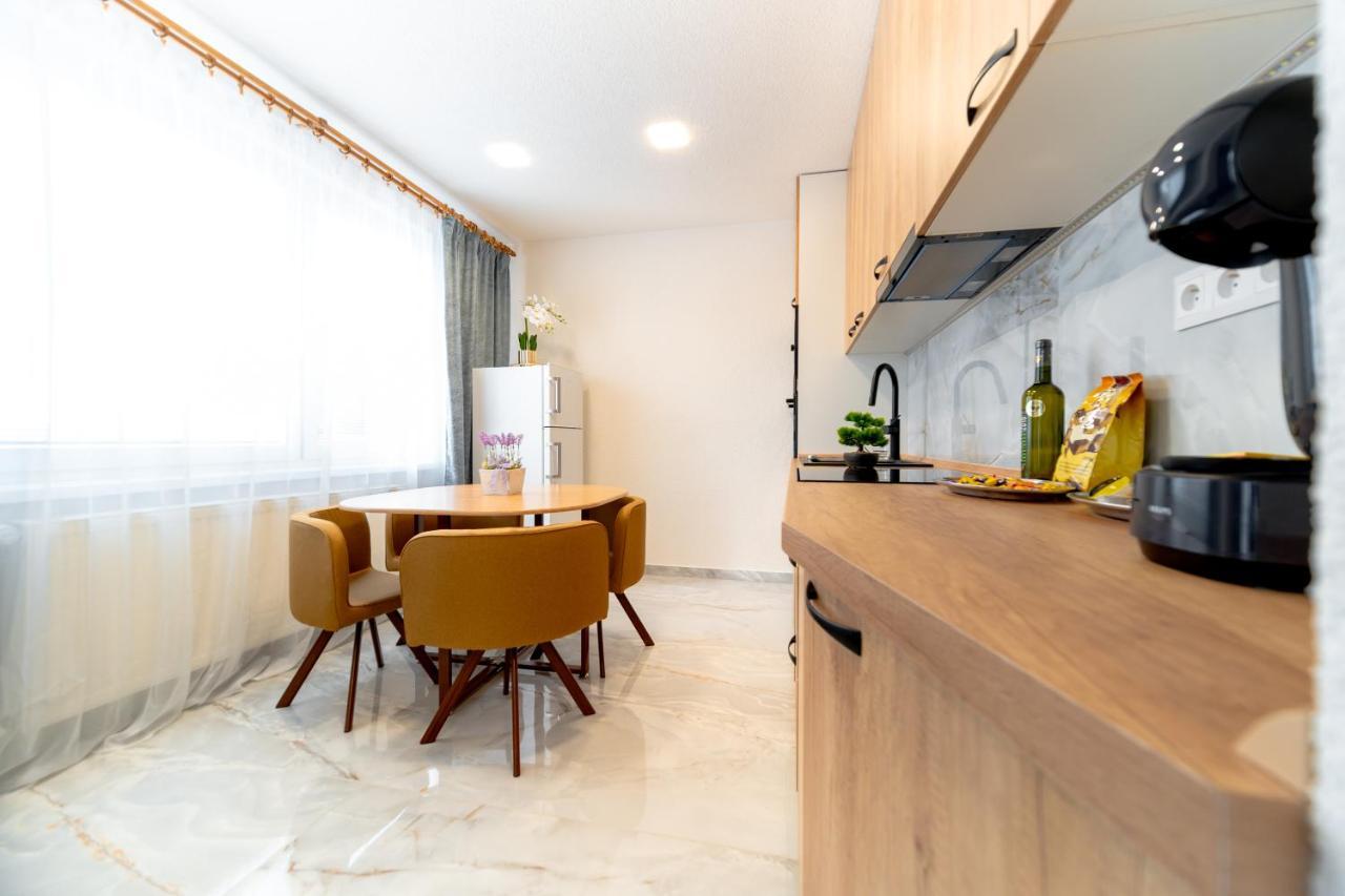Apartman Discreet Kysucke Nove Mesto 外观 照片