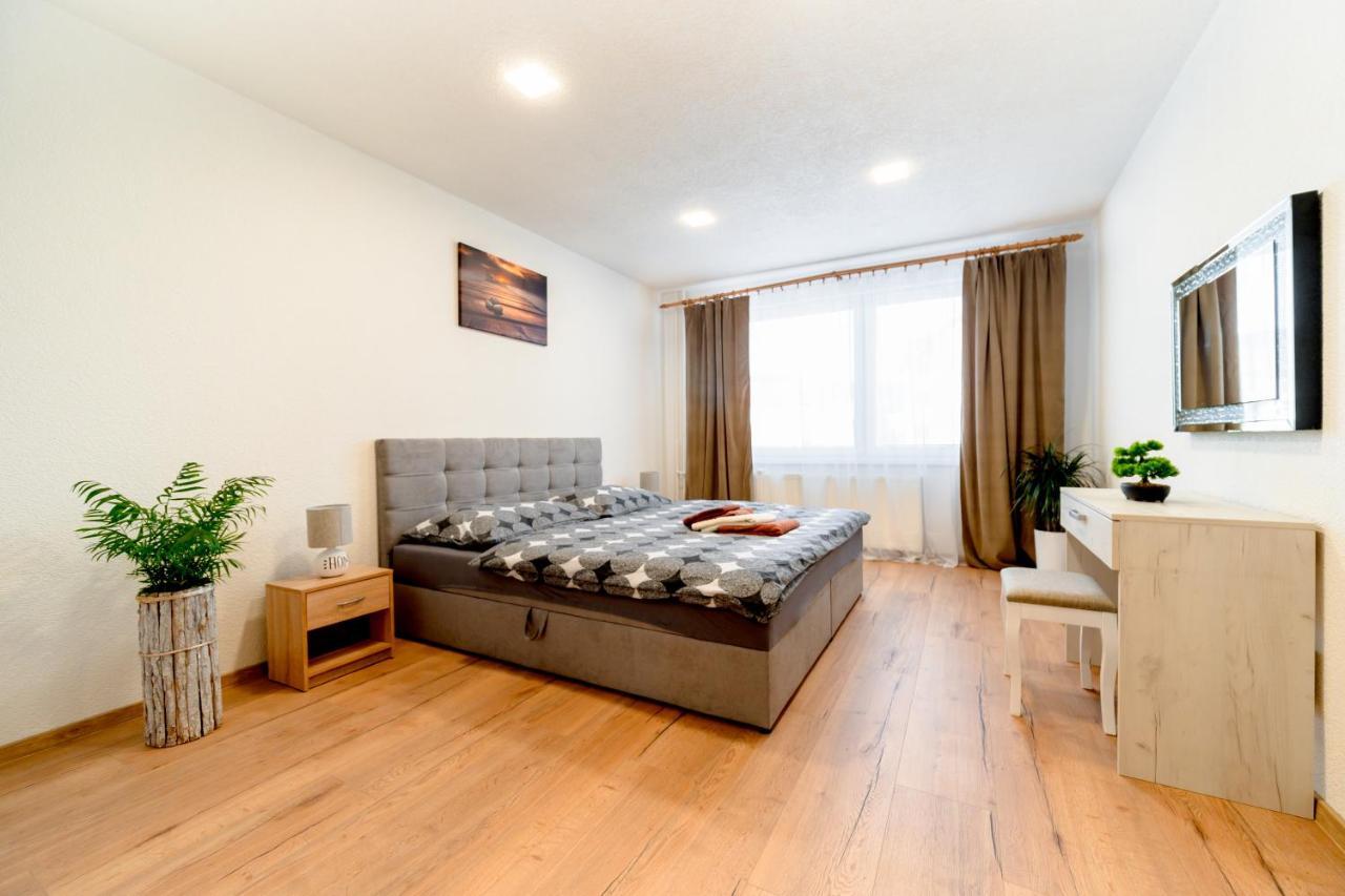 Apartman Discreet Kysucke Nove Mesto 外观 照片