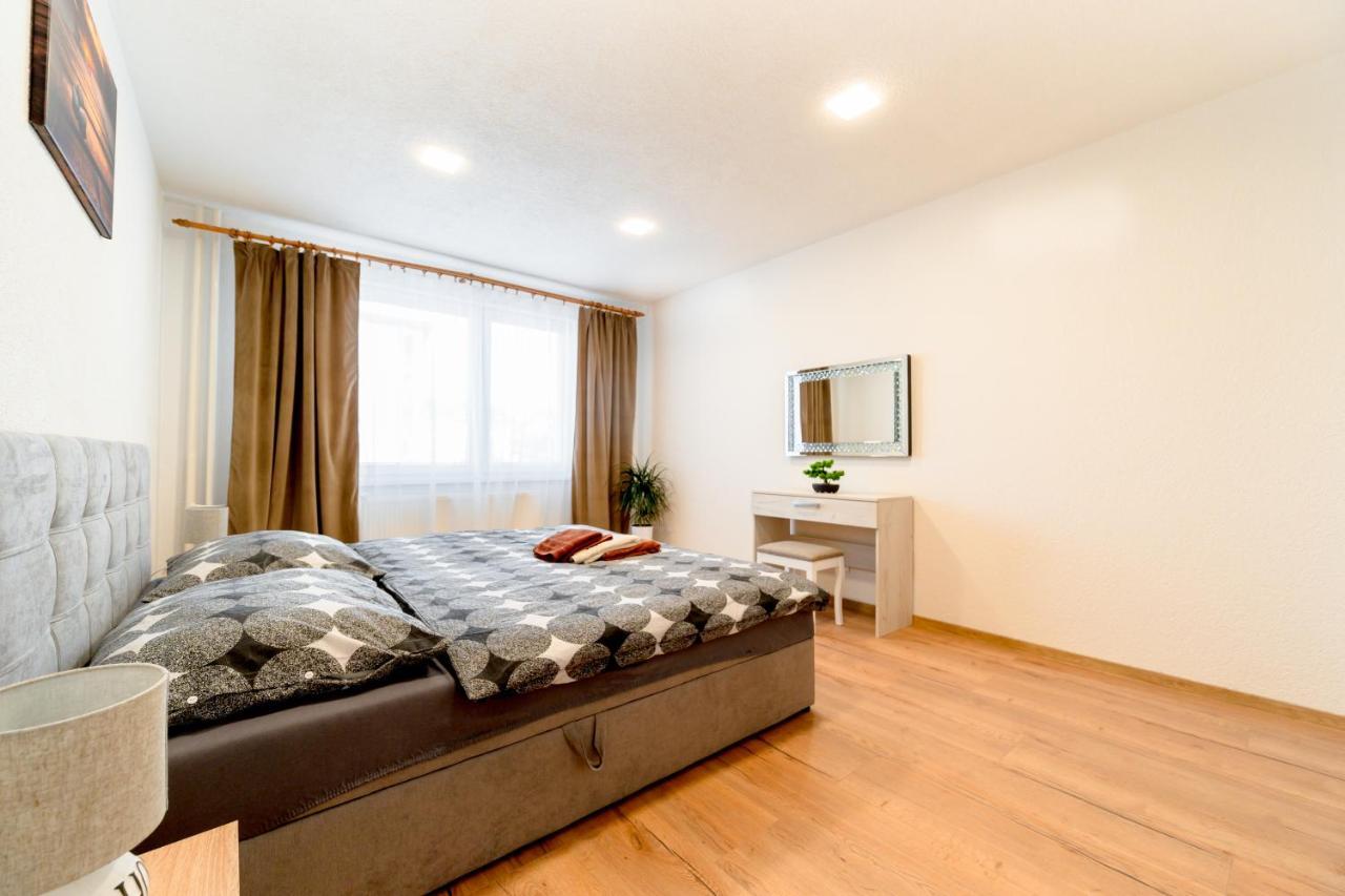 Apartman Discreet Kysucke Nove Mesto 外观 照片